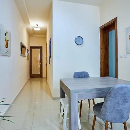 Modern Ground Floor Unit St Julians Apartment Sliema